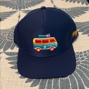 Waggle golf bus hat